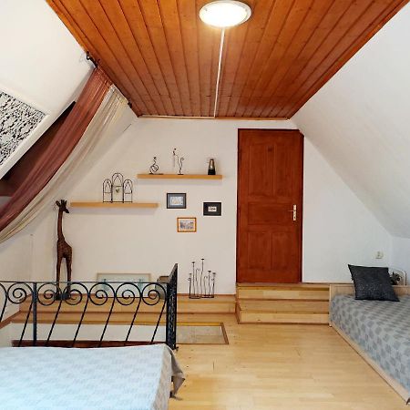 Monami Art Apartman Вац Экстерьер фото